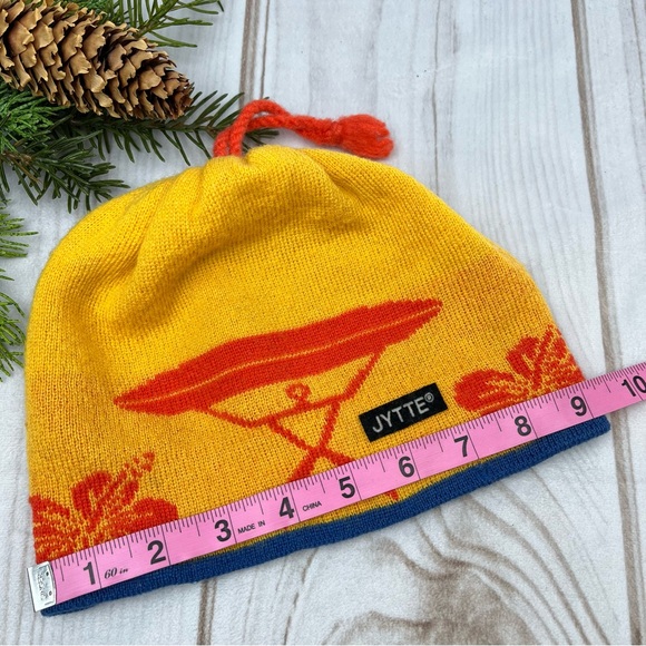 JYTTE Youth Wool Tassel Beanie Hat - Picture 8 of 8